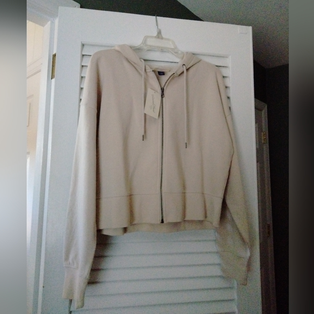 Nwt Universal Thread Cropped Zip Up Hoodie Women's Large Beige